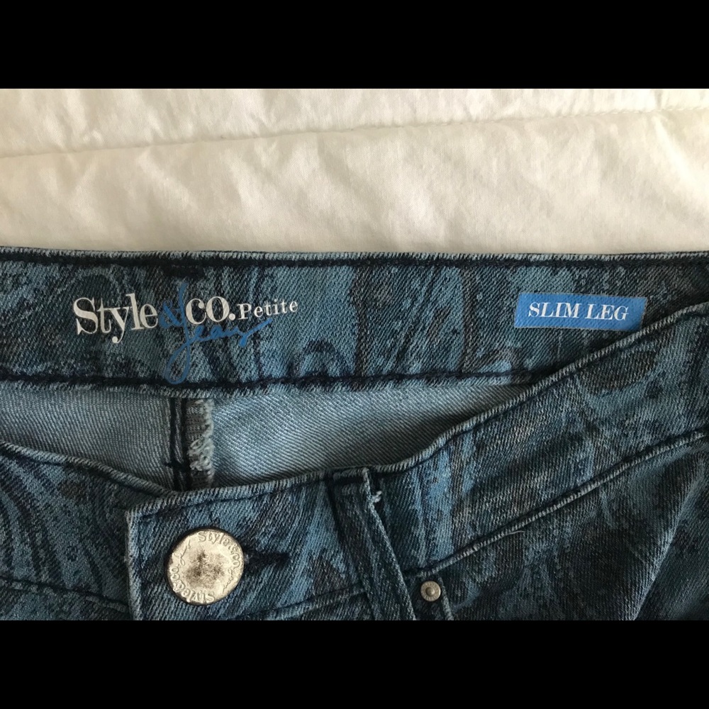 DONATED - Picture 4 of 9